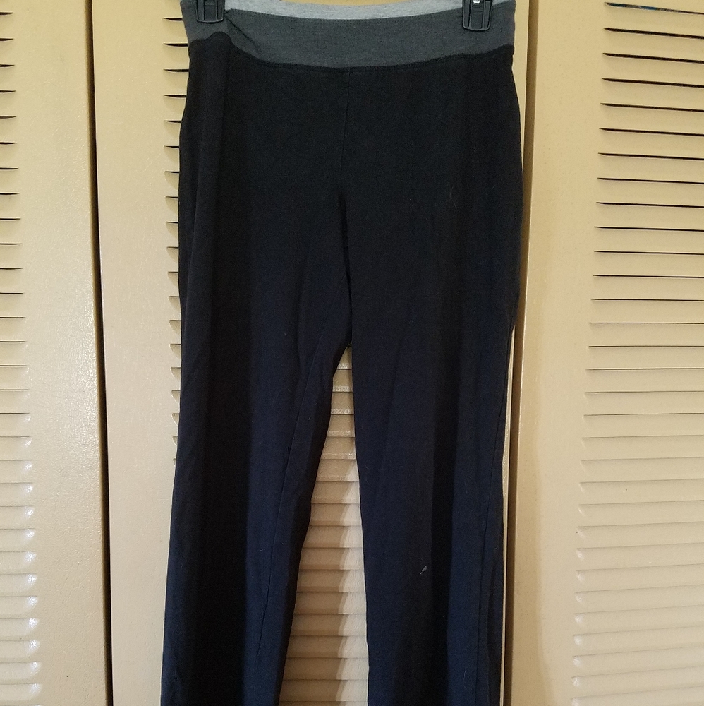 The girls .pants